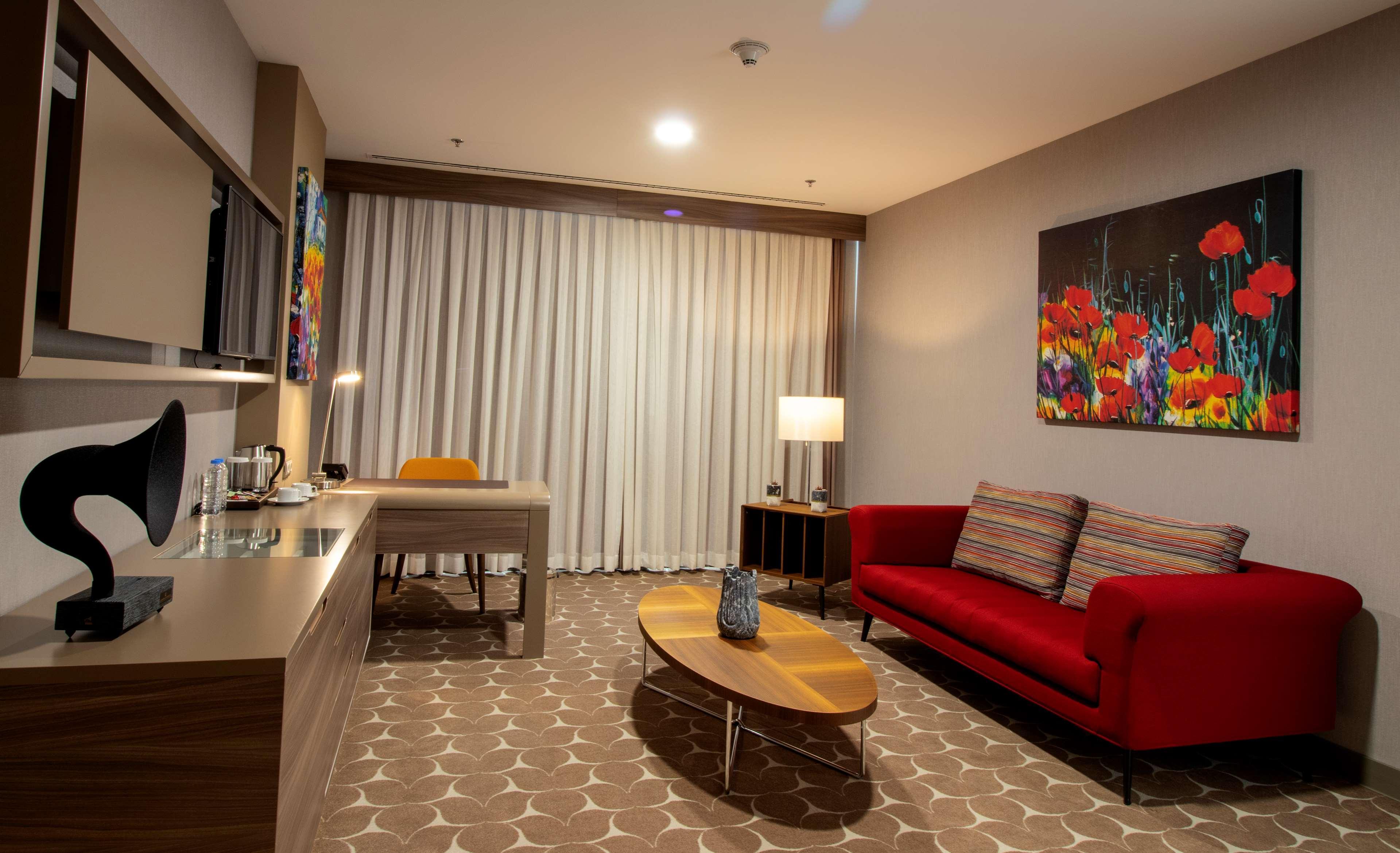 Doubletree By Hilton Ankara Incek Hotel Ngoại thất bức ảnh