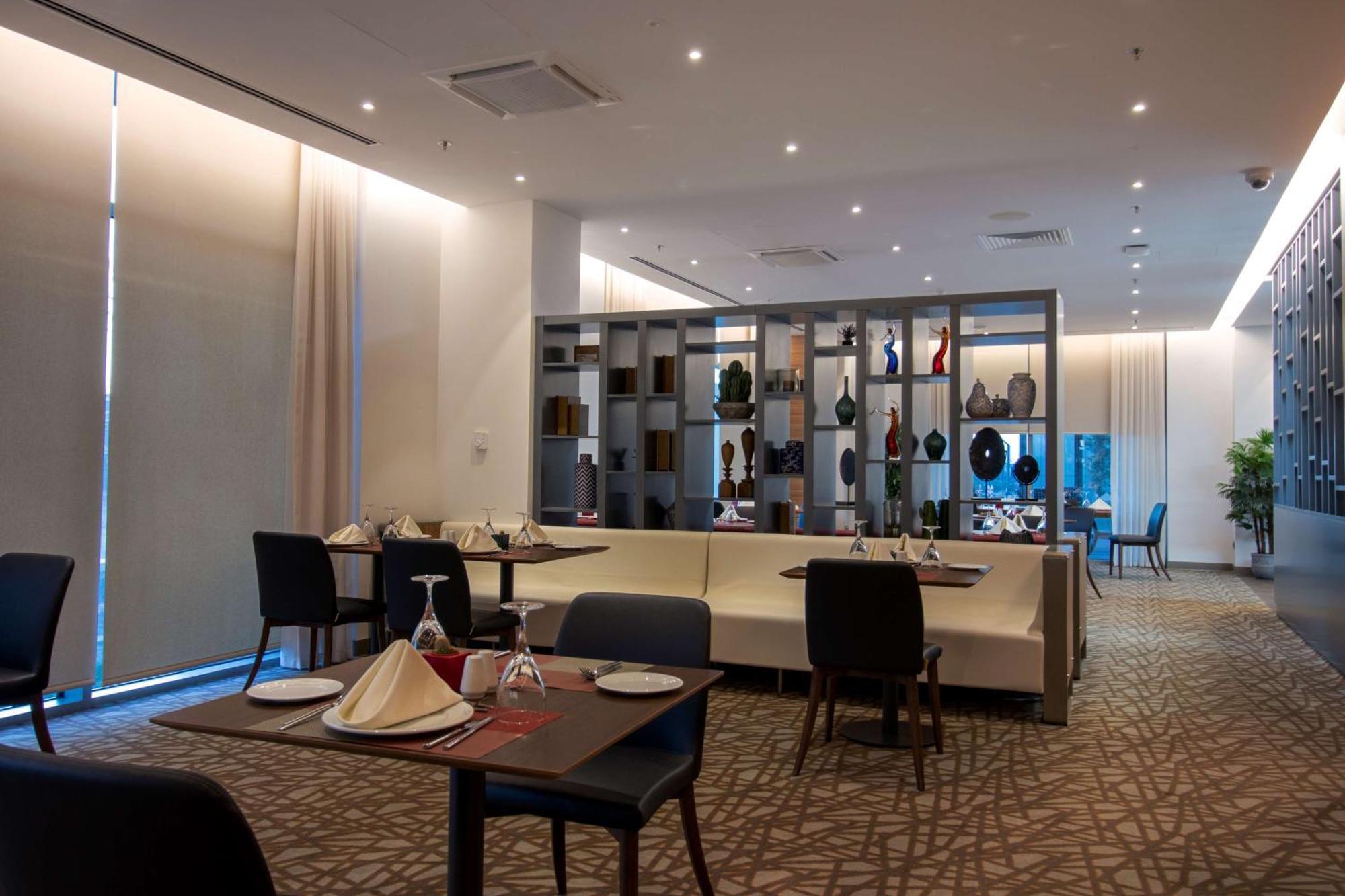 Doubletree By Hilton Ankara Incek Hotel Ngoại thất bức ảnh