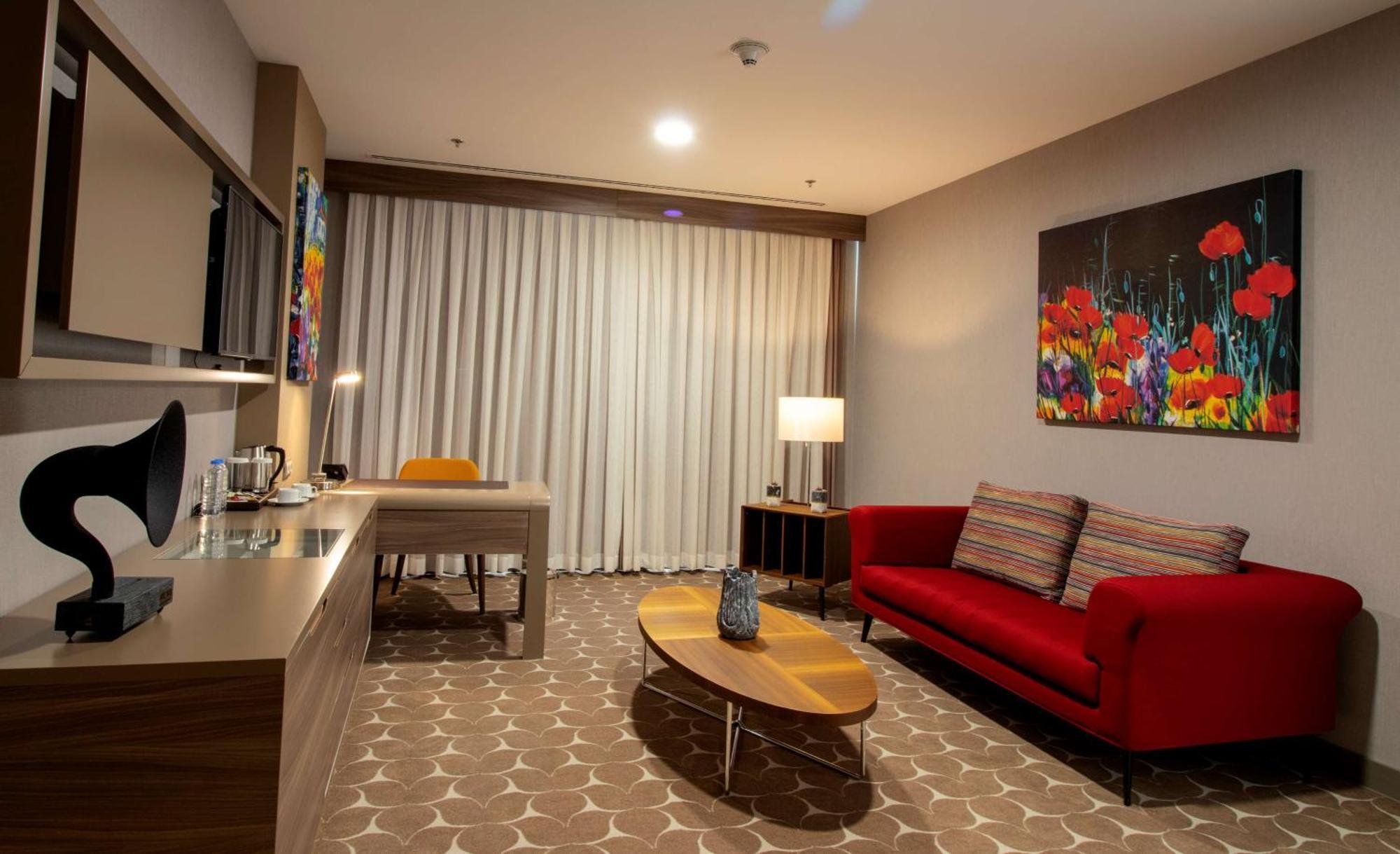 Doubletree By Hilton Ankara Incek Hotel Ngoại thất bức ảnh