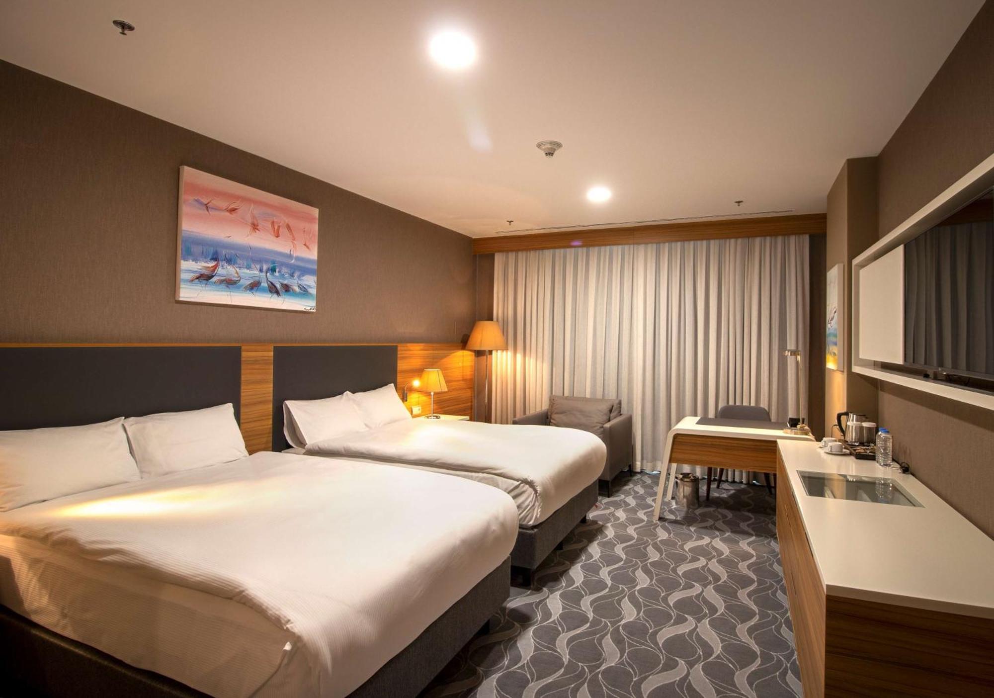 Doubletree By Hilton Ankara Incek Hotel Ngoại thất bức ảnh